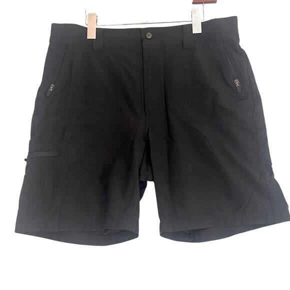 LL Bean Nylon Cargo Hiking Shorts Mens Medium Black Adjustable Waist 8” Inseam - Picture 1 of 9